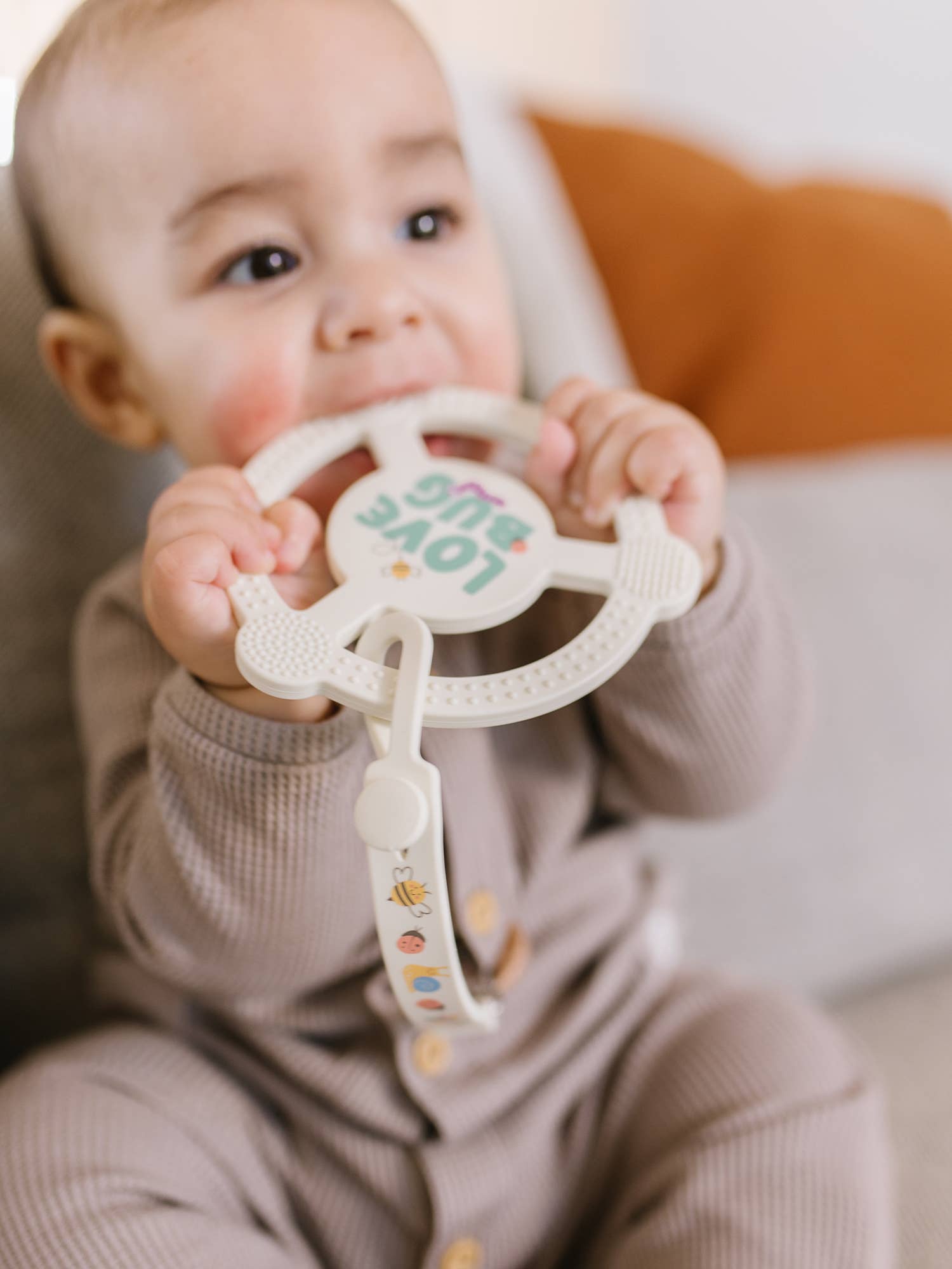JuJuBe - Silicone Teether Ring with Detachable Clip Love Bug