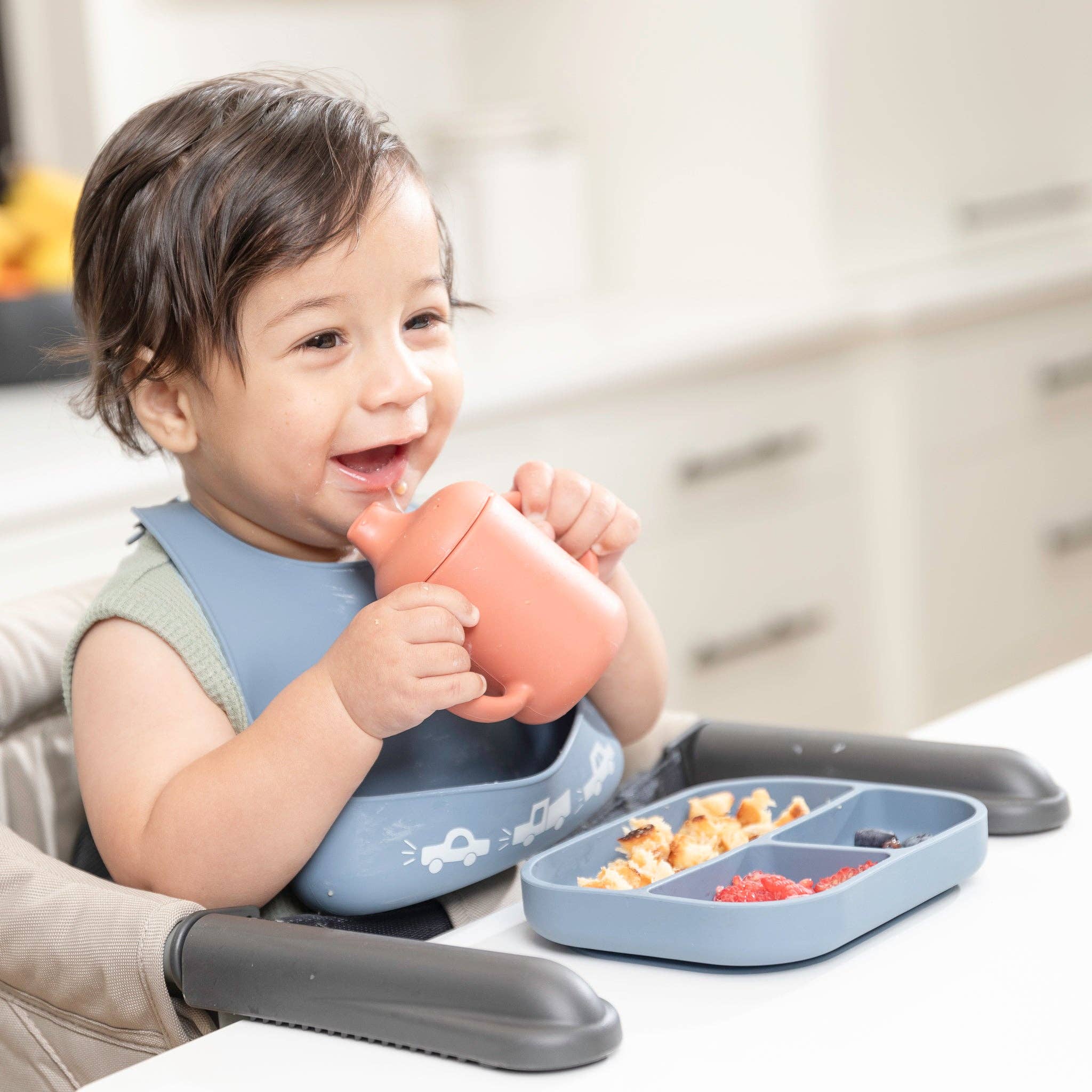 Bella Tunno - Traffic Jam Little Bites Bib