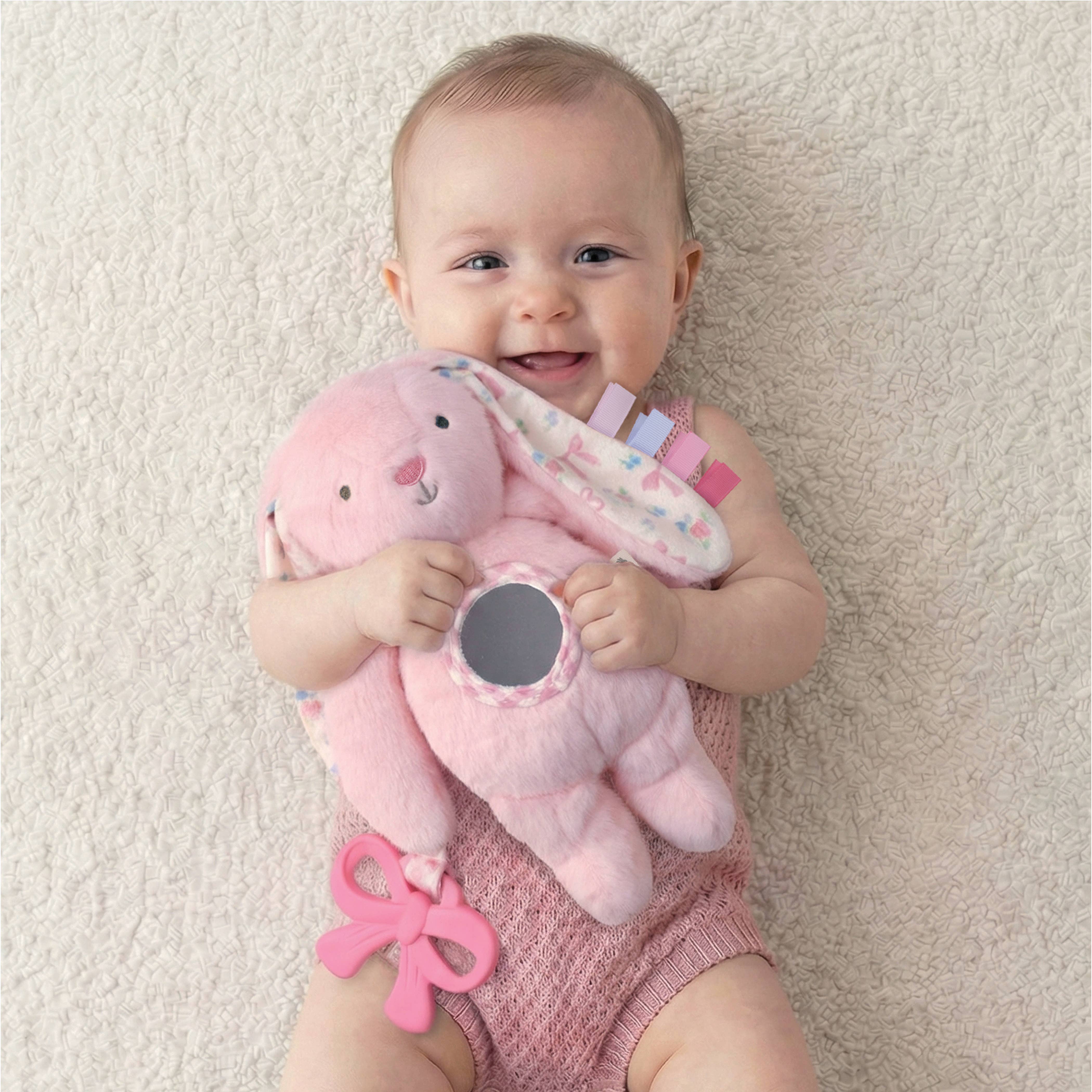 Itzy Ritzy - Pink Bunny Bitzy Traveler™