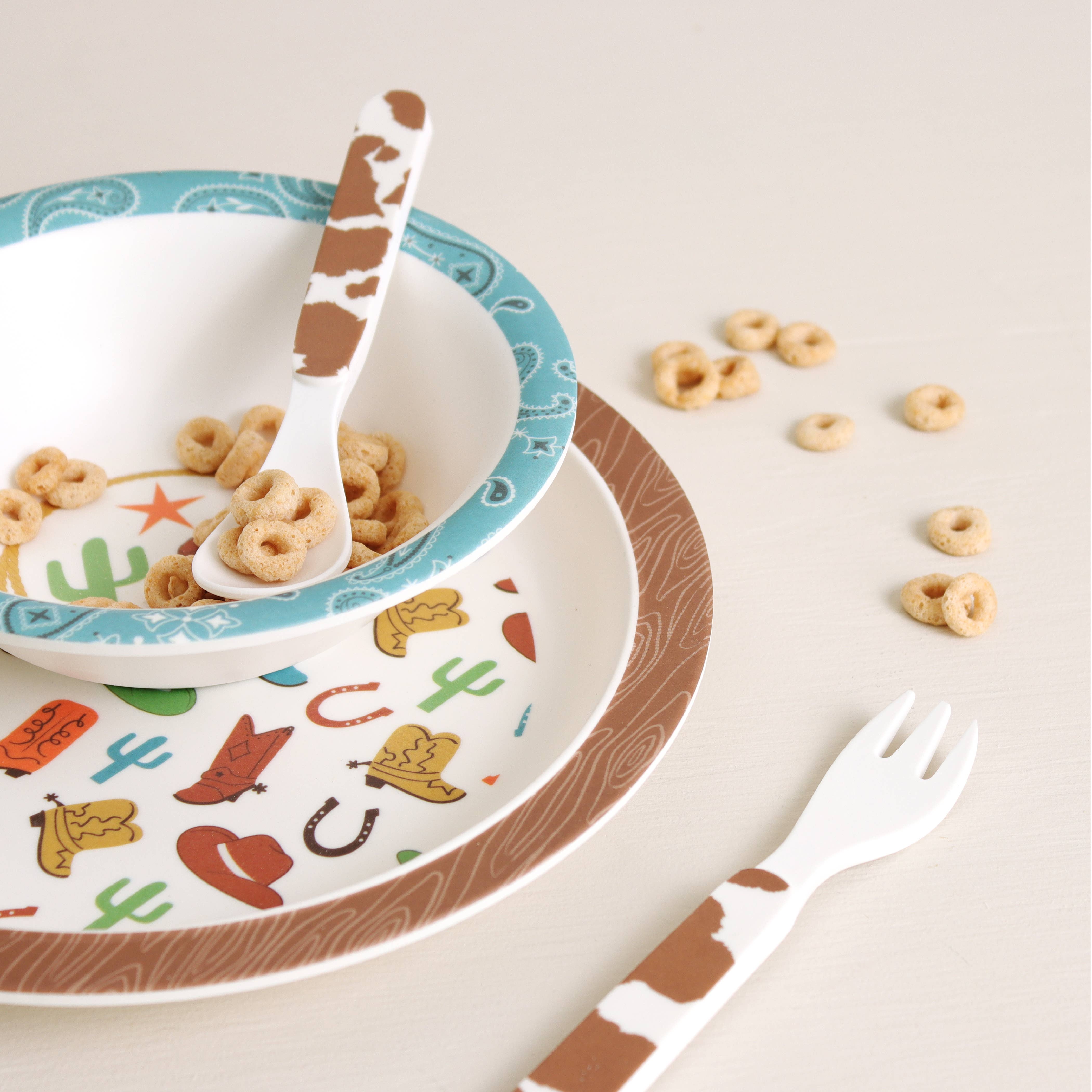 Itzy Ritzy - Itzy Bistro™ - 4 piece dining set