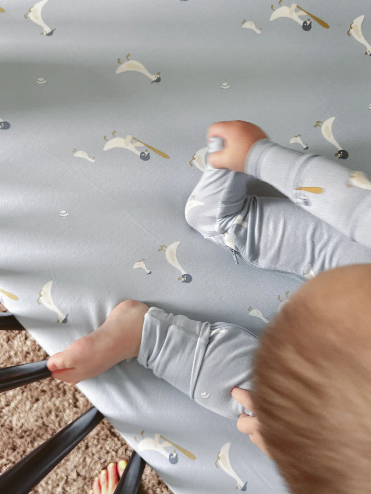 gunamuna - Crib Sheet - Baseball Goose