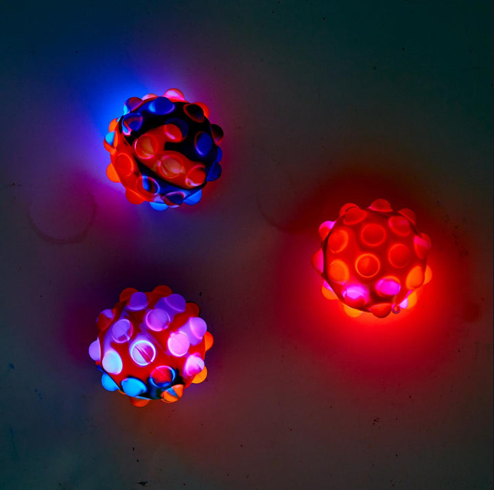 Cupcakes &amp; Cartwheels - LED BUBBLE POP BOUNCING BALL