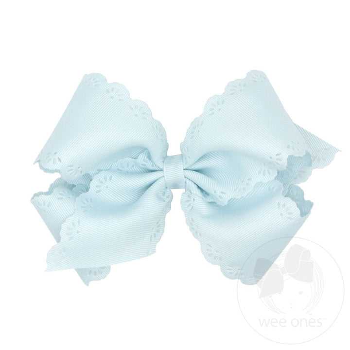 Wee Ones - Small King Eyelet Embossed Hair Bow