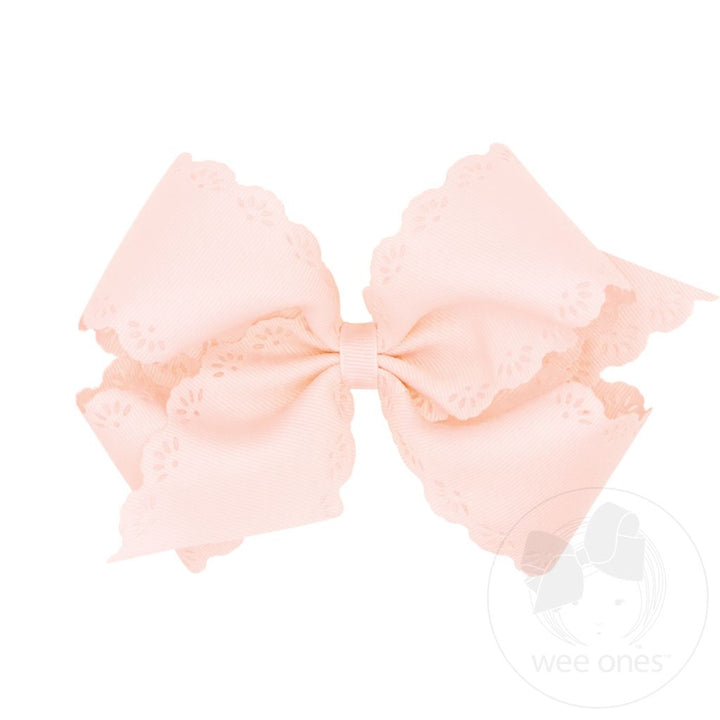 Wee Ones - Small King Eyelet Embossed Hair Bow