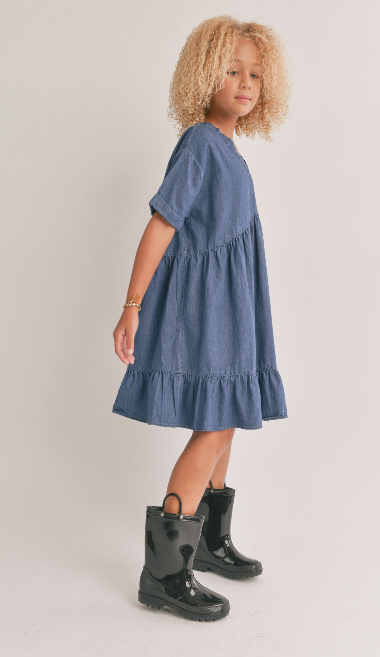 Sadie & Sage - Tween Conversations Chambray Babydoll Dress - Dark Chambray