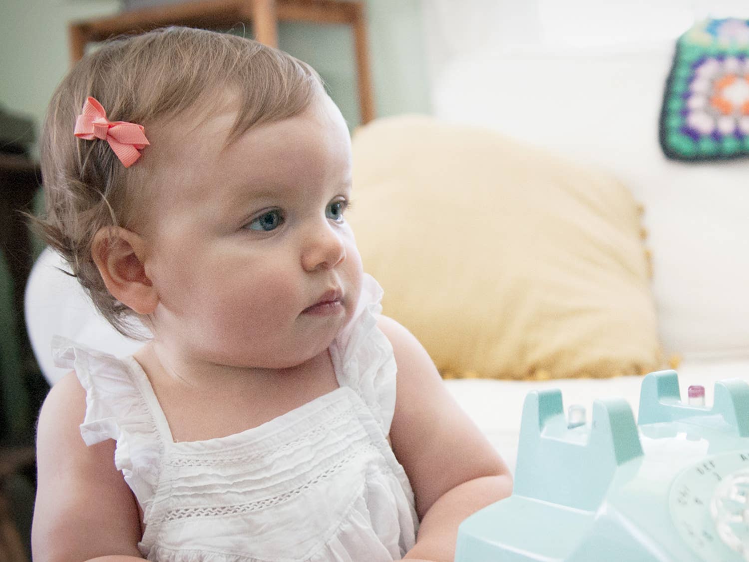 Baby Wisp - 5 Chelsea Boutique Grosgrain Bows on Snap Clips- Pink Papaya