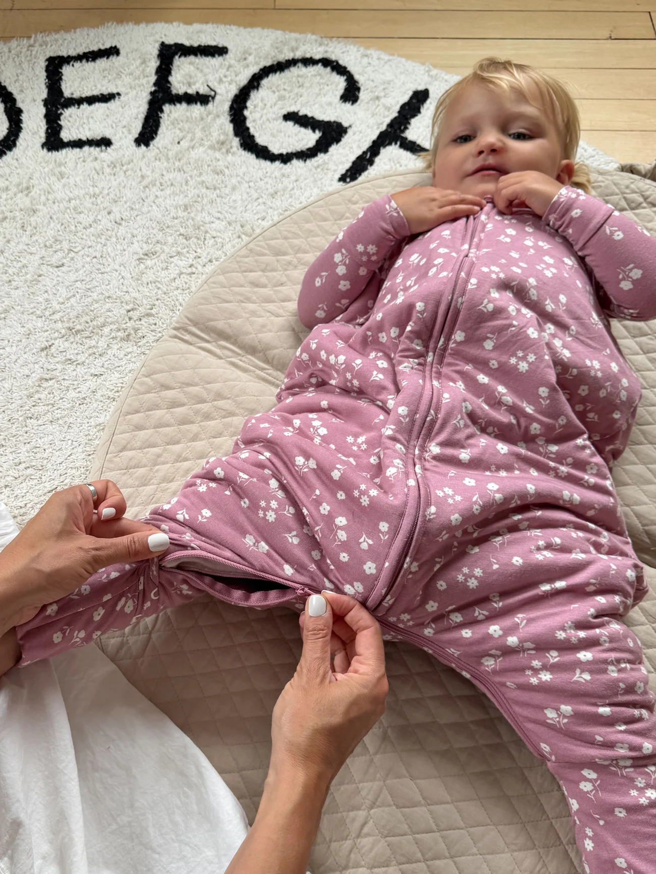 gunamuna - Footie Sleep Sack - Mini Floral
