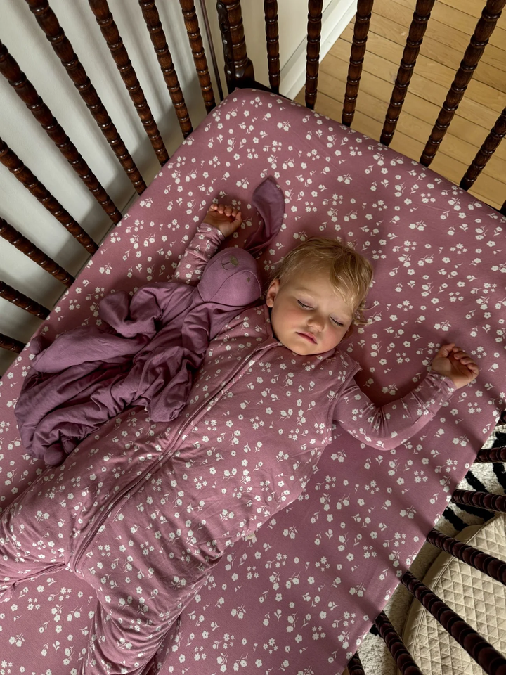 gunamuna - crib sheet - mini floral