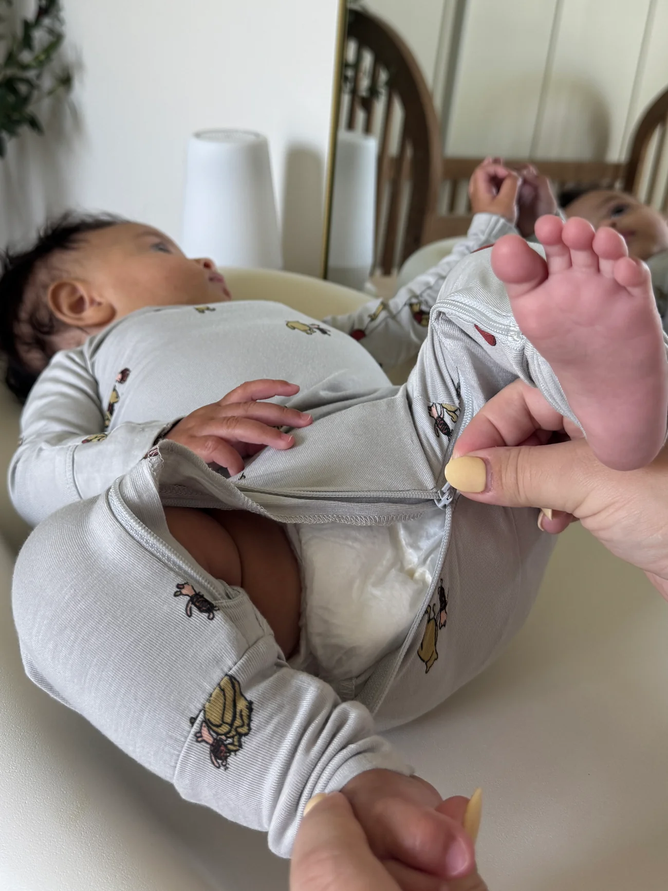 Gunamuna - Convertible Footie Romper - Pooh